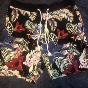 Floral shorts H&M
